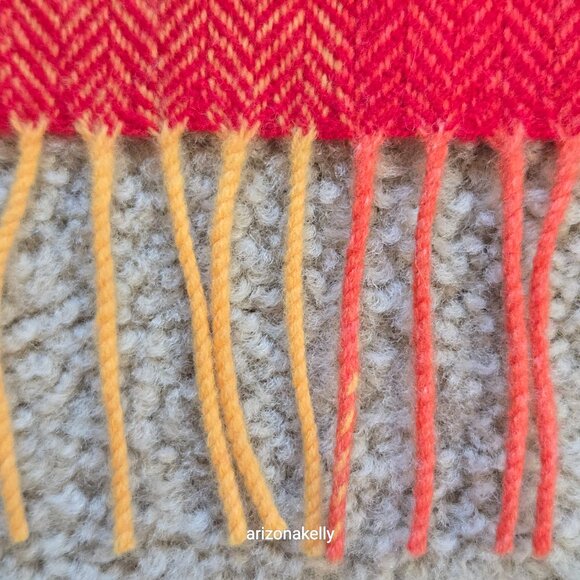 NWT Lambswool Baby Wrap/Scarf/Lap Blanket Herringbone AVOCA Ireland - Picture 8 of 12